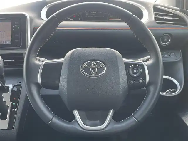 トヨタ シエンタ G 福岡県 2016(平28)年 6.1万km ヴィンテージブラウンパールクリスタルシャイン トヨタセーフティセンス/PCS/LDA/純正ナビ（ＮＳＺＮ－Ｗ６４Ｔ）/フルセグTV/CD/DVD/BT/SD/バックカメラ/両側パワースライドドア/前席シートヒーター/オートハイビーム/ビルトインＥＴＣ/アイドリングストップ/純正１５アルミ
