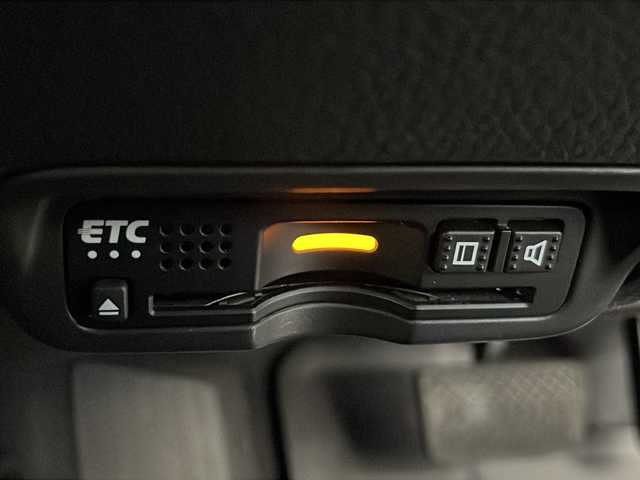 ホンダ ヴェゼル ハイブリッド Z ホンダセンシング 千葉県 2019(平31)年 4.3万km クリスタルブラックパール 禁煙車/ホンダセンシング/純正９インチナビ/BT/CD/DVD/TV/オートライト/オートワイパー/スマートキー/Fシートヒーター/純正AW/LEDライト/パドルシフト/プッシュスタート/ビルトインETC/アイドリングストップ