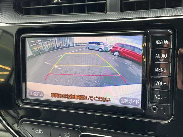 トヨタ アクア S スタイルブラック 新潟県 2018(平30)年 4.4万km ホワイトパールクリスタルシャイン 純正ナビ(NSCD-W66)/(AM/FM/CD/Bluetooth)/ワンセグTV/トヨタセーフティーセンス/プリクラッシュセーフティーセンス/レーディパーチャーアラート/オートマチックハイビーム/横滑り防止システム/ステアリングスイッチ/電動格納ミラー/ウインカーミラー/オートライト/ヘッドライトレベライザー/純正ホイールキャップ/プッシュスタート/スマートキー