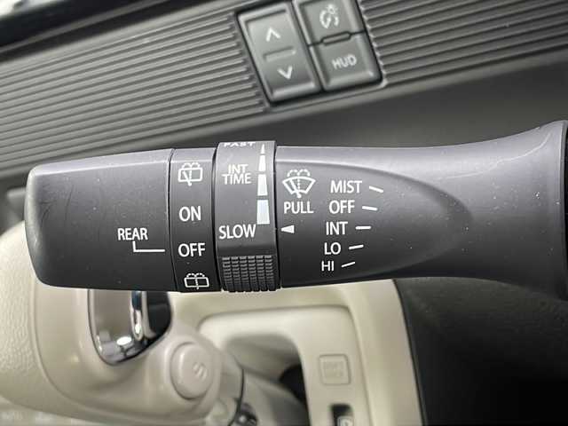 スズキ ワゴンＲ スマイル HYBRID X 山口県 2023(令5)年 2.1万km インディゴブルーメタリック/ホワイト2トーン スズキセーフティサポート/　・衝突軽減ブレーキ/　・車線逸脱通知/　・先行車発進通知/　・誤発進抑制機能/　・アダプティブクルーズコントロール/　・コーナーセンサー/　・ふらつき防止機能/　・標識認識機能/　・リアクロストラフィックアラート/社外ナビ：MDV-D209BT/　・Bluetoothオーディオ/　・ハンズフリー通話/　・AM/FMラジオ/　・AUX/　・iPod接続/　・CD再生/　・SDカード再生/　・USBデータ通信(ケーブル別)/全方位モニター/ヘッドアップディスプレイ/LEDオートライト/LEDフォグランプ/ETC/ステアリングスイッチ/両側電動スライドドア/アイドリングSTOP/スマートキー/イモビライザー/プッシュスタート/運転席シートヒーター/USBソケット電源/WSRS＋サイドエアバッグ/助手席シートアンダートレー/運転席シートリフター/UVカットプライバシーガラス/バニティミラー/ベンチシート/アームレスト/アームレストコンソール/ステアリングチルト機構/マルチインフォメーションディスプレイ/フルオートAC