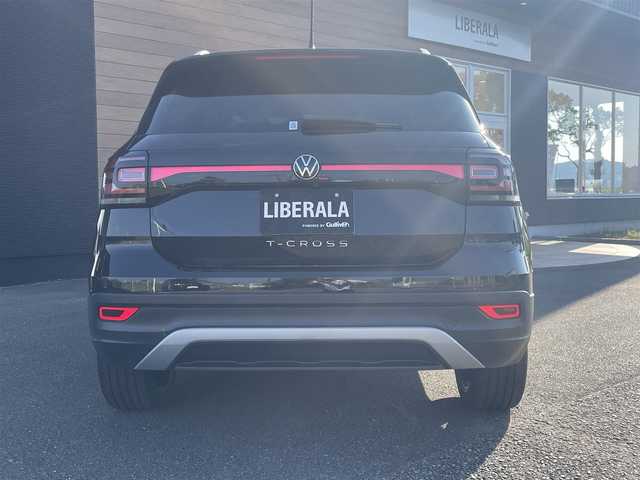 フォルクスワーゲン Ｔ－クロス TSI スタイル 宮崎県 2022(令4)年 3.4万km 黒 純正メモリナビゲーション/・Bluetooth/・社外フルセグテレビ （走行中不可）/・USB/・AM FM/ハーフレザーシート/バックカメラ/・前後コーナーセンサー/アクティブクルーズコントロール/・レーンキープ/アイドリングストップ/ブラインドスポットモニター/プッシュスタート/ETC/LEDヘッドライト/・オートライト/・オートハイビーム/前後ドライブレコーダー/純正18インチアルミホイール