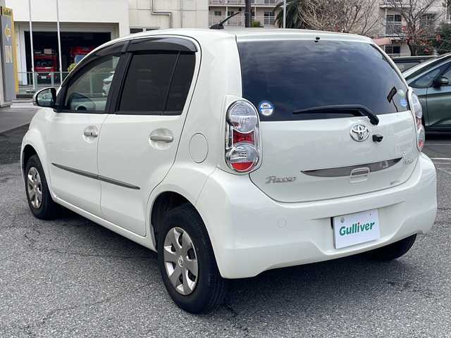 トヨタ パッソ プラスハナ Cパッケージ 兵庫県 2012(平24)年 9.1万km パールホワイト1 保証書・有/純正メモリーナビ・ワンセグ・CD・DVD・FM・AM/バックカメラ/ETC/スマートキー×1/純正フロアマット/純正ドアバイザー