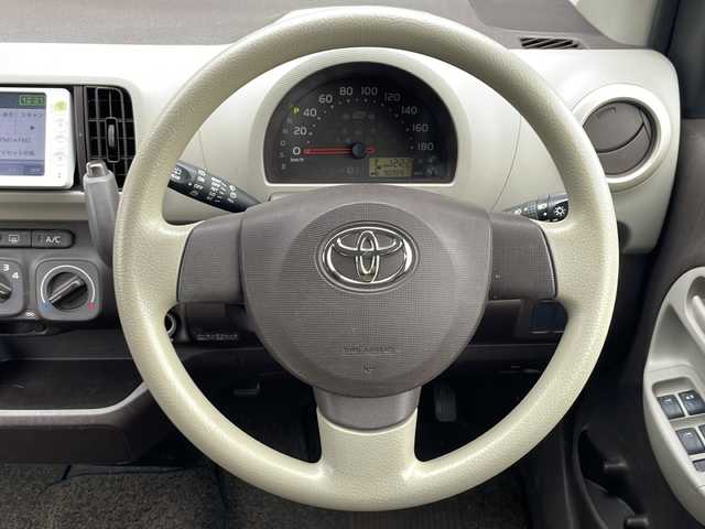 トヨタ パッソ プラスハナ Cパッケージ 兵庫県 2012(平24)年 9.1万km パールホワイト1 保証書・有/純正メモリーナビ・ワンセグ・CD・DVD・FM・AM/バックカメラ/ETC/スマートキー×1/純正フロアマット/純正ドアバイザー