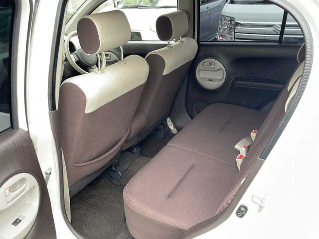 トヨタ パッソ プラスハナ Cパッケージ 兵庫県 2012(平24)年 9.1万km パールホワイト1 保証書・有/純正メモリーナビ・ワンセグ・CD・DVD・FM・AM/バックカメラ/ETC/スマートキー×1/純正フロアマット/純正ドアバイザー