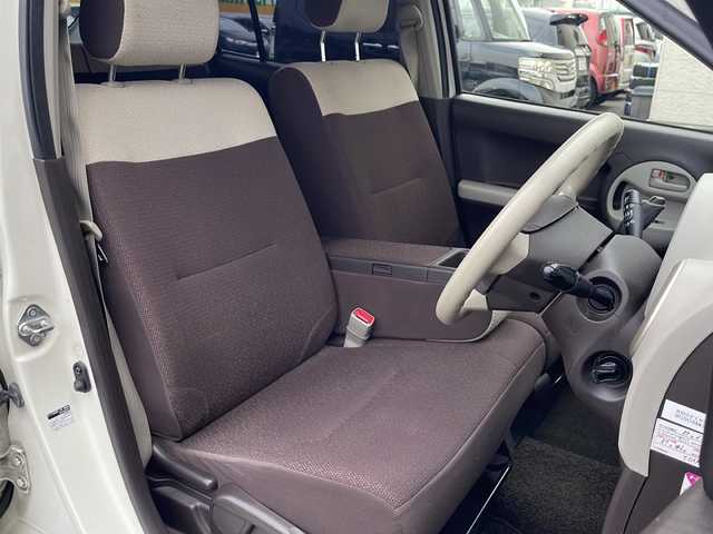 トヨタ パッソ プラスハナ Cパッケージ 兵庫県 2012(平24)年 9.1万km パールホワイト1 保証書・有/純正メモリーナビ・ワンセグ・CD・DVD・FM・AM/バックカメラ/ETC/スマートキー×1/純正フロアマット/純正ドアバイザー