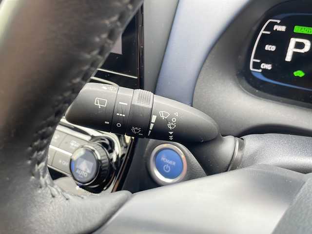 トヨタ アクア Z 広島県 2022(令4)年 2.1万km プラチナホワイトパールマイカ 禁煙車/トヨタセーフティセンス/・プリクラッシュセーフティ/・レーダークルーズコントロール/・オートマチックハイビーム/・LDA/LTA/・RSA/・先行車発進お知らせ/クリアランスソナー/BSM/10.5型ディスプレイオーディオ/・ナビ/フルセグ/CD/DVD/USB/スマホ連携/パノラミックビューモニター/革巻きステアリング/ステアリングスイッチ/ステアリングヒーター/オートライト/ハーフレザーシート/D席パワーシート/シートヒーター（D.N）/LEDヘッドライト/フォグランプ/AC100V1500W電源/純正フロアマット/ドアバイザー/純正15インチアルミホイール/W+サイド+カーテンエアバック