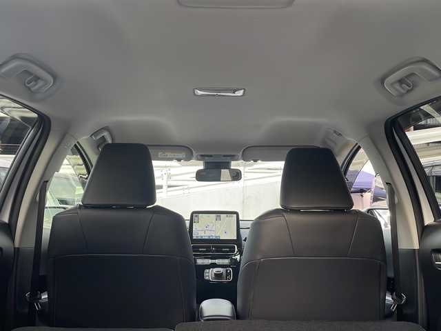 トヨタ アクア Z 広島県 2022(令4)年 2.1万km プラチナホワイトパールマイカ 禁煙車/トヨタセーフティセンス/・プリクラッシュセーフティ/・レーダークルーズコントロール/・オートマチックハイビーム/・LDA/LTA/・RSA/・先行車発進お知らせ/クリアランスソナー/BSM/10.5型ディスプレイオーディオ/・ナビ/フルセグ/CD/DVD/USB/スマホ連携/パノラミックビューモニター/革巻きステアリング/ステアリングスイッチ/ステアリングヒーター/オートライト/ハーフレザーシート/D席パワーシート/シートヒーター（D.N）/LEDヘッドライト/フォグランプ/AC100V1500W電源/純正フロアマット/ドアバイザー/純正15インチアルミホイール/W+サイド+カーテンエアバック