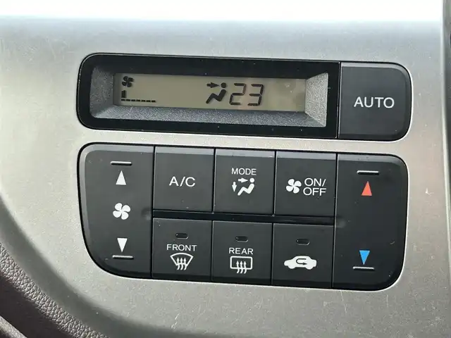 ホンダ Ｎ ＷＧＮ カスタム G Aパッケージ 佐賀県 2015(平27)年 5.2万km ポリッシュドメタルメタリック ワンオーナー/クルーズコントロール/シティブレーキアクティブシステム(CTBA)/純正メモリナビ/ワンセグTV　CD　DVD　SD　BT/バックカメラ/ETC/ハーフレザーシート/革巻きステアリング/ステアリングリモコン/純正14インチアルミホイール/純正キセノンヘッドライト/フォグライト/ウィンカーミラー/ドアバイザ―/プッシュスタート/スマートキー/スペアキー１本/保証書/取扱説明書