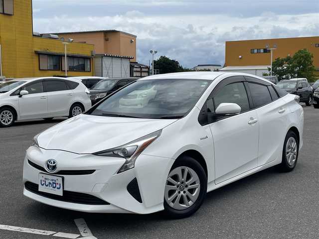 トヨタ プリウス S 佐賀県 2016(平28)年 12.7万km スーパーホワイトⅡ (株)IDOMが運営する【じしゃロン佐賀店】の自社ローン専用車両になります。/こちらは現金またはオートローンご利用時の価格です。自社ローンご希望の方は別途その旨お申付け下さい/衝突軽減ブレーキなし/スーパーホワイト　/・イクリプスＳＤナビ/フルセグ/ＢＴオーディオ/ＤＶＤ　/・バックカメラ/・社外前ドラレコ