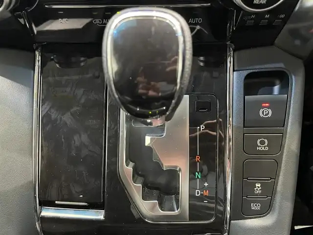 トヨタ ヴェルファイア Z Gエディション 鹿児島県 2019(平31)年 4.6万km バーニングブラッククリスタルシャインガラスフレーク 純正ナビ/(フルセグTV/Bluetooth/DVD/CD)/バックカメラ/両側パワースライドドア/クルーズコントロール/前席シートヒーター/シートベンチレーション/1/2列目パワーシート/オットマン/運転席シートメモリ/Toyota Safety Sense/　・プリクラッシュセーフティ/　・レーダークルーズコントロール/　・レーントレーシングアシスト/　・ロードサインアシスト/　・アダプティブハイビームシステム/　・インテリジェントクリアランスソナー/ドライブレコーダー/ETC/ステアリングヒーター/電動パーキングブレーキ/オートブレーキホールド/ロールサンシェード/純正アルミホイール/純正フロアマット/電動格納ミラー