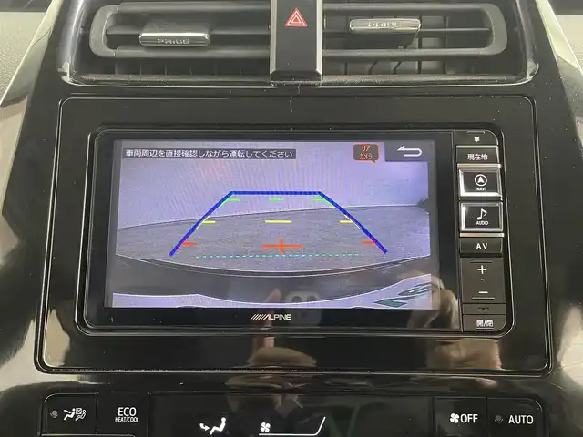 トヨタ プリウス Sセーフティプラス 大分県 2018(平30)年 5.9万km アティチュードブラックマイカ 社外SDナビ/（フルセグ/CD/DVD/Bluetooth）/プリクラッシュセーフティー/LTA（操舵支援有り）/オートハイビーム/ビルトインETC/レーダークルーズコントロール/バックカメラ/オートリトラミラー/ステアリングスイッチ/保証書・取扱説明書/スマートキープッシュスタート