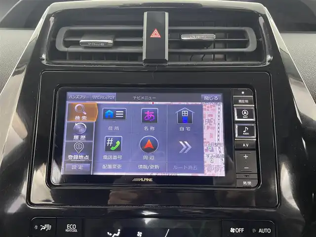 トヨタ プリウス Sセーフティプラス 大分県 2018(平30)年 5.9万km アティチュードブラックマイカ 社外SDナビ/（フルセグ/CD/DVD/Bluetooth）/プリクラッシュセーフティー/LTA（操舵支援有り）/オートハイビーム/ビルトインETC/レーダークルーズコントロール/バックカメラ/オートリトラミラー/ステアリングスイッチ/保証書・取扱説明書/スマートキープッシュスタート