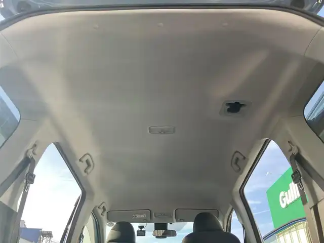 トヨタ シエンタ ハイブリッド G セーフティエディションⅡ 静岡県 2021(令3)年 5.4万km グレイッシュブルー エンジンスタートボタン/パワーステアリング/パワーウィンドウ/アイドリングストップ/オートエアコン/スマートキー/スペアキー1本/クルーズコントロール/USB入力端子/ETC/バックカメラ/純正ナビ（CD/DVD/BT/フルセグ）/ドライブレコーダー前後/ウォークスルー/純正フロアマット/布シート/両側パワースライドドア/社外アルミホイール/ABS/横滑り防止装置/コーナーセンサー前後/レーンキープアシスト/オートライト/オートマチックハイビーム/LEDヘッドライト/Wエアバッグ/衝突軽減システム/タンブルシート