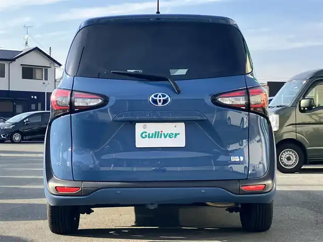 トヨタ シエンタ ハイブリッド G セーフティエディションⅡ 静岡県 2021(令3)年 5.4万km グレイッシュブルー エンジンスタートボタン/パワーステアリング/パワーウィンドウ/アイドリングストップ/オートエアコン/スマートキー/スペアキー1本/クルーズコントロール/USB入力端子/ETC/バックカメラ/純正ナビ（CD/DVD/BT/フルセグ）/ドライブレコーダー前後/ウォークスルー/純正フロアマット/布シート/両側パワースライドドア/社外アルミホイール/ABS/横滑り防止装置/コーナーセンサー前後/レーンキープアシスト/オートライト/オートマチックハイビーム/LEDヘッドライト/Wエアバッグ/衝突軽減システム/タンブルシート