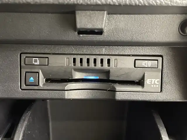 トヨタ アルファード X 栃木県 2020(令2)年 4.8万km グラファイトM 4WD/純正ナビ/(フルセグTV・Bluetooth・USB)/バックカメラ/衝突軽減ブレーキ/前後コーナーセンサー/オートクルーズコントロール/ブラインドスポットモニター/MTモード付AT/ETC/3列シート/LEDライト/オートライト/片側パワースライドドア/純正アルミホイール/純正フロアマット/デジタルインナーミラー/ドアバイザー/スマートキー/取扱説明書/保証書