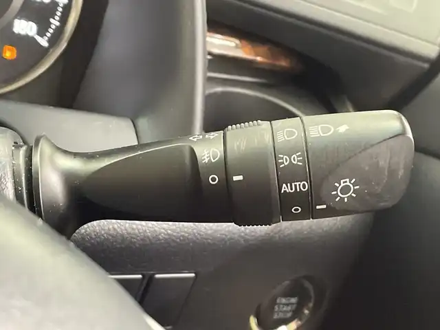 トヨタ アルファード X 栃木県 2020(令2)年 4.8万km グラファイトM 4WD/純正ナビ/(フルセグTV・Bluetooth・USB)/バックカメラ/衝突軽減ブレーキ/前後コーナーセンサー/オートクルーズコントロール/ブラインドスポットモニター/MTモード付AT/ETC/3列シート/LEDライト/オートライト/片側パワースライドドア/純正アルミホイール/純正フロアマット/デジタルインナーミラー/ドアバイザー/スマートキー/取扱説明書/保証書