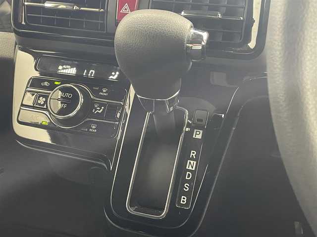 ダイハツ タント カスタム X セレクション 大阪府 2020(令2)年 6.9万km ブラックマイカメタリック ”(株)IDOMが運営する【じしゃロン堺店】の自社ローン専用車両になります。/こちらは現金またはオートローンご利用時の価格です。自社ローンご希望の方は別途その旨お申付け下さい”