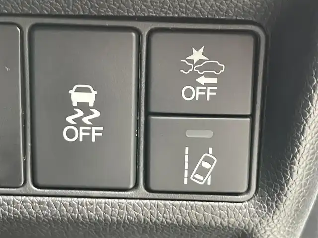 ホンダ ステップワゴン スパーダ ホンダセンシング 大阪府 2017(平29)年 4.9万km ホワイトオーキッドパール 純正ナビ　/   フルセグＴＶ/CD/DVD/Bluetooth　/バックモニター　/ホンダセンシング　/９インチ後席モニター　/両側パワースライドドア　/アイドリングストップ/パドルシフト/純正16インチアルミホイール/純正フロアマット（1列目）/Clazzioマット（2列目）　/プッシュスタート/スマートキー　/ビルトインＥＴＣ　/ＬＥＤ