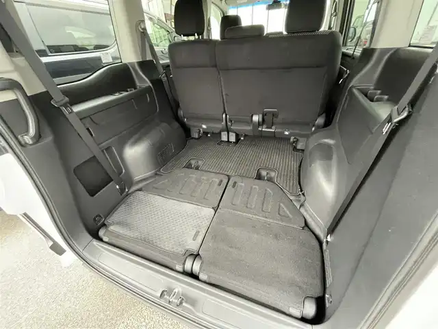 ホンダ ステップワゴン スパーダ ホンダセンシング 大阪府 2017(平29)年 4.9万km ホワイトオーキッドパール 純正ナビ　/   フルセグＴＶ/CD/DVD/Bluetooth　/バックモニター　/ホンダセンシング　/９インチ後席モニター　/両側パワースライドドア　/アイドリングストップ/パドルシフト/純正16インチアルミホイール/純正フロアマット（1列目）/Clazzioマット（2列目）　/プッシュスタート/スマートキー　/ビルトインＥＴＣ　/ＬＥＤ