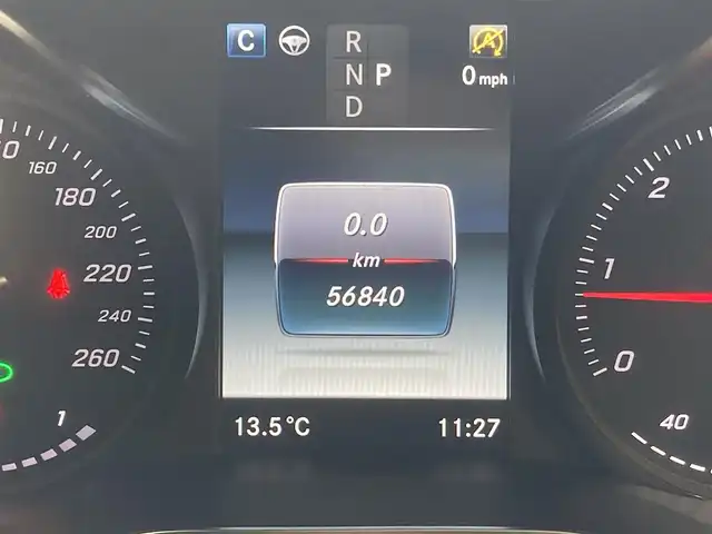 メルセデス・ベンツ ＧＬＣ２２０ d 4マチック クーペ スポーツ 熊本県 2019(平31)年 5.7万km ポーラホワイト ・スマートキー/・プッシュスタート/・アクティブブレーキアシスト/・ブラインドスポットモニター/・アテンションアシスト/・レーンキープアシスト/・インテリジェントライトシステムスト/・クルーズコントロール(追従式)/・ハーフレザーシート/・前席パワーシート/・全席シートヒーター/・純正HDDナビ/　【DVD・Bluetooth・USB・SD・MSV】/・フルセグTV/・全方位カメラ/・ETC/・ドライブレコーダー(前後録画)/・ヘッドアップディスプレイ/・パワーバックドア/・LEDヘッドランプ/・純正マット