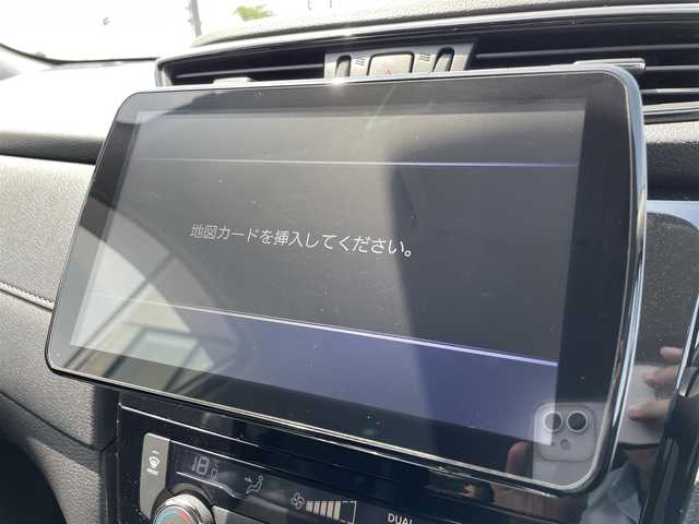 日産 エクストレイル 20Xi 鳥取県 2019(平31)年 2.8万km ブリリアントホワイトパール ４・Ｗ・Ｄ/社外ナビ/フルセグ/ＤＶＤ/ＣＤ/ＢＴ/ＵＳＢ/アラウンドビューモニター/前後ドライブレコーダー・ETC/エマージェンシーブレーキ/プロパイロット/インテリジェントルームミラー/パワーバックドア/合皮レザーシート/電動パーキングブレーキ/LEDヘッドライト/純正１８インチアルミホイール/プッシュエンジンスタート/アイドリングストップ/フロアマット・ドアバイザー