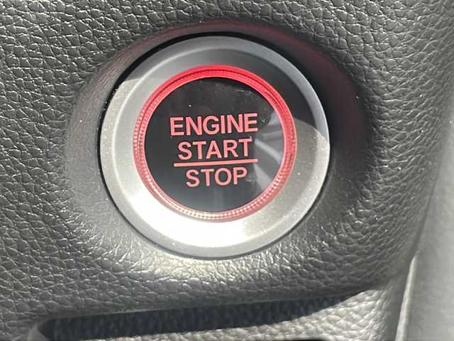 ホンダ Ｎ ＢＯＸ G L ターボ ホンダセンシング 熊本県 2019(平31)年 11万km クリスタルブラックパール (株)IDOMが運営する【じしゃロン熊本店】の自社ローン対象車両になります。こちらは現金ご利用時の価格です。/自社ローンご希望の方は別途その旨お申付け下さい。/純正ナビ（ＣＤ　ＤＶＤ　フルセグＴＶ　ＢＴ）　/バックカメラ　/ＥＴＣ　/両側パワースライドドア　/ホンダセンシング　/クルーズコントロール　/ドライブレコーダー　/レーンキープアシスト　/Ｗ＋サイドエアバッグ/カーテンエアバッグ