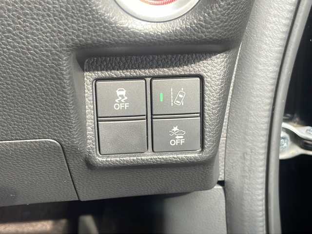 ホンダ Ｎ ＢＯＸ G L ターボ ホンダセンシング 熊本県 2019(平31)年 11万km クリスタルブラックパール (株)IDOMが運営する【じしゃロン熊本店】の自社ローン対象車両になります。こちらは現金ご利用時の価格です。/自社ローンご希望の方は別途その旨お申付け下さい。/純正ナビ（ＣＤ　ＤＶＤ　フルセグＴＶ　ＢＴ）　/バックカメラ　/ＥＴＣ　/両側パワースライドドア　/ホンダセンシング　/クルーズコントロール　/ドライブレコーダー　/レーンキープアシスト　/Ｗ＋サイドエアバッグ/カーテンエアバッグ