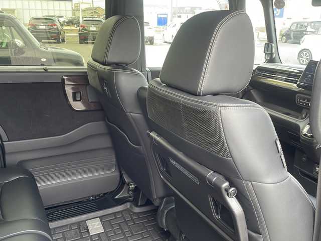 ホンダ Ｎ ＢＯＸ G L ターボ ホンダセンシング 熊本県 2019(平31)年 11万km クリスタルブラックパール (株)IDOMが運営する【じしゃロン熊本店】の自社ローン対象車両になります。こちらは現金ご利用時の価格です。/自社ローンご希望の方は別途その旨お申付け下さい。/純正ナビ（ＣＤ　ＤＶＤ　フルセグＴＶ　ＢＴ）　/バックカメラ　/ＥＴＣ　/両側パワースライドドア　/ホンダセンシング　/クルーズコントロール　/ドライブレコーダー　/レーンキープアシスト　/Ｗ＋サイドエアバッグ/カーテンエアバッグ