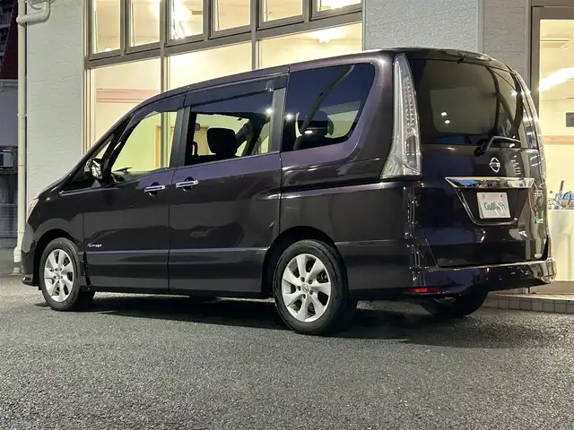 日産 セレナ