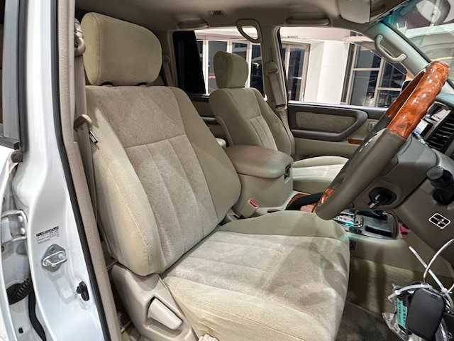 トヨタ ランドクルーザー VX－LTD 埼玉県 2006(平18)年 11.7万km ホワイトパールクリスタルシャイン メモリーナビ/ CD/DVD/BT/フルセグ/バックカメラ/18インチアルミホイール/クルーズコントロール/キーレス/ETC/禁煙車