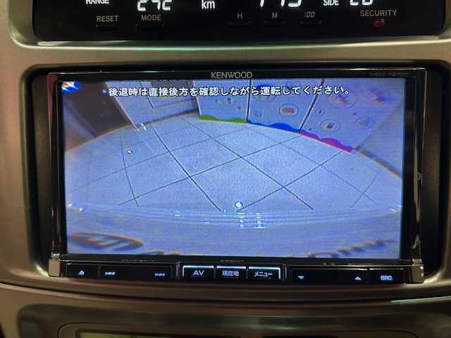 トヨタ ランドクルーザー VX－LTD 埼玉県 2006(平18)年 11.7万km ホワイトパールクリスタルシャイン メモリーナビ/ CD/DVD/BT/フルセグ/バックカメラ/18インチアルミホイール/クルーズコントロール/キーレス/ETC/禁煙車