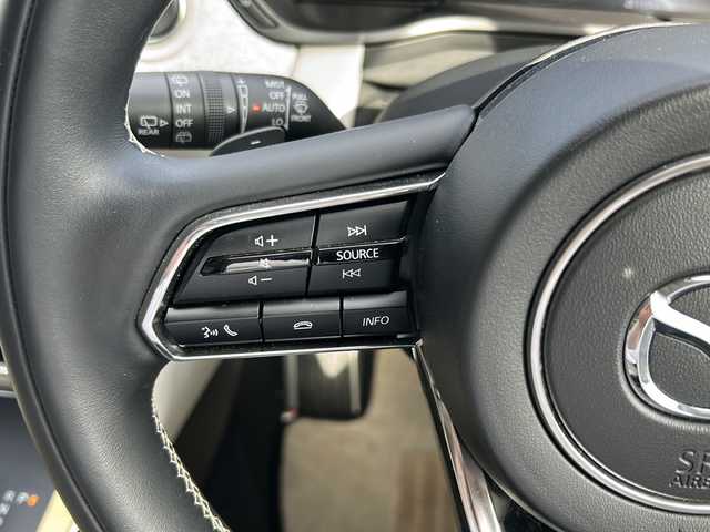 マツダ ＣＸ－６０ 鹿児島県 2023(令5)年 1.8万km ロジウムホワイトプレミアムメタリック クルーズコントロール/電動リアゲート（トランク）/ETC/オートライト/プッシュスタートボタン/フルセグ/純正ナビ/Bluetooth/パワーウィンドウ/レーンアシスト/パーキングアシスト/全方位バックカメラ