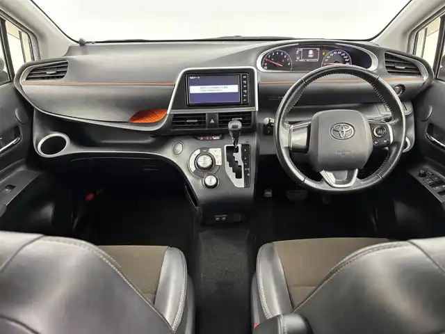 トヨタ シエンタ G クエロ 埼玉県 2018(平30)年 7.5万km ホワイトパールクリスタルシャイン 純正ナビ　/両側パワースライドドア　/(フルセグ/AM/FM/Bluetooth)　/ビルトインＥＴＣ２．０　/前方ドライブレコーダー　/レーンディパーチャーアラート　/パーキングサポートブレーキ　/クリアランスソナー　/先行車発進告知