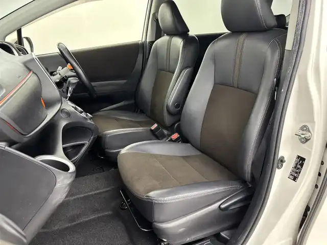 トヨタ シエンタ G クエロ 埼玉県 2018(平30)年 7.5万km ホワイトパールクリスタルシャイン 純正ナビ　/両側パワースライドドア　/(フルセグ/AM/FM/Bluetooth)　/ビルトインＥＴＣ２．０　/前方ドライブレコーダー　/レーンディパーチャーアラート　/パーキングサポートブレーキ　/クリアランスソナー　/先行車発進告知
