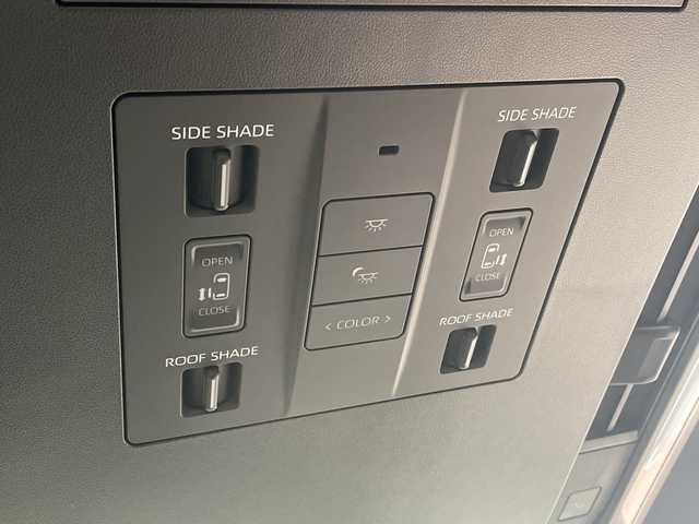 トヨタ ヴェルファイア Z プレミア 長野県 2025(令7)年 0.1千km ガンＭ ・純正12.3インチメーカーオプションナビゲーション/AM FM Bluetooth/・全方位カメラ/・ビルトインETC2.0/・ツインムーンルーフ/・プリクラッシュセーフティ/・オートマチックハイビーム/・レーンキープアシスト/・レーダークルーズコントロール/・ブラインドスポットモニター/・両側パワースライドドア/・ヘッドアップディスプレイ/・トヨタチームメイト/・ユニバーサルステップ/・シートヒーター(D/N)/・エアーシート(D/N)/・パワーシート(D/N)/・パドルシフト/・ステアリングヒーター/・ステアリングリモコン/・運転席メモリーシート/・LEDヘッドライト/・オートライト/・フォグライト