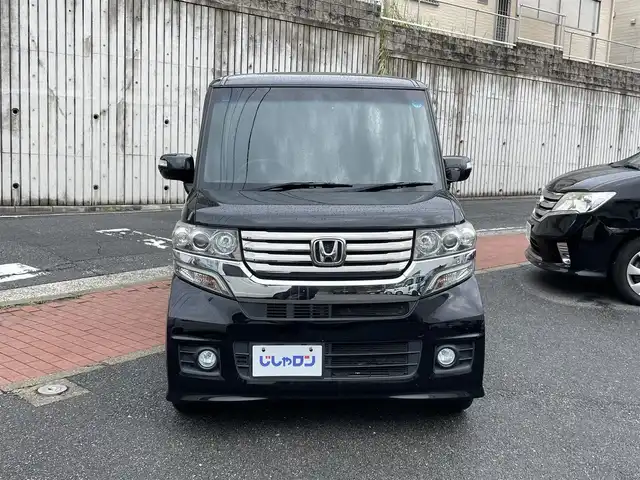 ホンダ Ｎ ＢＯＸ G ターボパッケージ 福岡県 2013(平25)年 7.9万km クリスタルブラックパール (株)IDOMが運営する【じしゃロン八幡西店】の自社ローン専用車両になります。こちらは現金またはオートローンご利用時の価格です。自社ローンご希望の方は別途その旨お申付けください。/社外メモリナビ /フルセグ/Bluetooth/バックカメラ/両側パワースライドドア/ETC