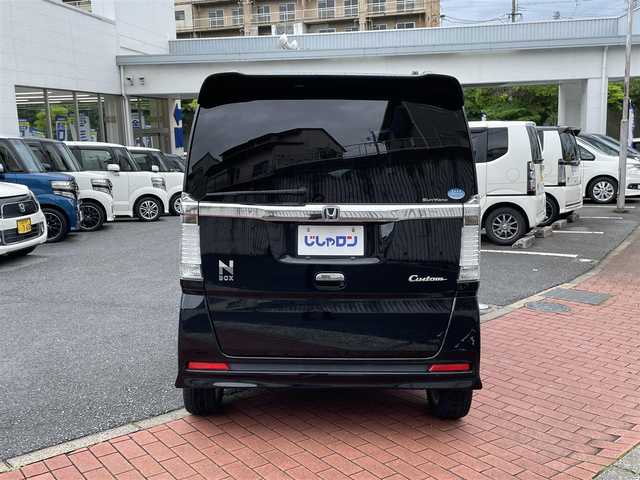 ホンダ Ｎ ＢＯＸ G ターボパッケージ 福岡県 2013(平25)年 7.9万km クリスタルブラックパール (株)IDOMが運営する【じしゃロン八幡西店】の自社ローン専用車両になります。こちらは現金またはオートローンご利用時の価格です。自社ローンご希望の方は別途その旨お申付けください。/社外メモリナビ /フルセグ/Bluetooth/バックカメラ/両側パワースライドドア/ETC