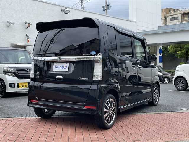 ホンダ Ｎ ＢＯＸ G ターボパッケージ 福岡県 2013(平25)年 7.9万km クリスタルブラックパール (株)IDOMが運営する【じしゃロン八幡西店】の自社ローン専用車両になります。こちらは現金またはオートローンご利用時の価格です。自社ローンご希望の方は別途その旨お申付けください。/社外メモリナビ /フルセグ/Bluetooth/バックカメラ/両側パワースライドドア/ETC