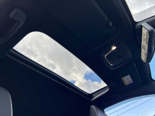 トヨタ クラウン スポーツ Z 長野県 2024(令6)年 1.8万km パールⅡ ・純正メーカーオプションナビゲーション/AM FM Bluetooth/・全方位カメラ/・ビルトインETC2.0/・パノラマルーフ/・プリクラッシュセーフティ/・レーダークルーズコントロール/・レーンキープアシスト/・オートマチックハイビーム/・ブラインドスポットモニター/・純正21インチアルミホイール/・シートヒーター(D/N)/・エアーシート(D/N)/・パワーシート(D/N)/・ステアリングヒーター/・ステアリングリモコン/・パワーバックドア/・デジタルインナーミラー/・LEDヘッドライト/・オートライト/・置くだけ充電/・ウィンカーミラー/・電動格納ミラー/・スマートキー/・エンジンプッシュスタート