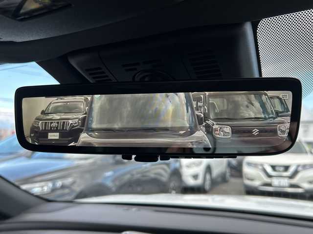 トヨタ クラウン スポーツ Z 長野県 2024(令6)年 1.8万km パールⅡ ・純正メーカーオプションナビゲーション/AM FM Bluetooth/・全方位カメラ/・ビルトインETC2.0/・パノラマルーフ/・プリクラッシュセーフティ/・レーダークルーズコントロール/・レーンキープアシスト/・オートマチックハイビーム/・ブラインドスポットモニター/・純正21インチアルミホイール/・シートヒーター(D/N)/・エアーシート(D/N)/・パワーシート(D/N)/・ステアリングヒーター/・ステアリングリモコン/・パワーバックドア/・デジタルインナーミラー/・LEDヘッドライト/・オートライト/・置くだけ充電/・ウィンカーミラー/・電動格納ミラー/・スマートキー/・エンジンプッシュスタート