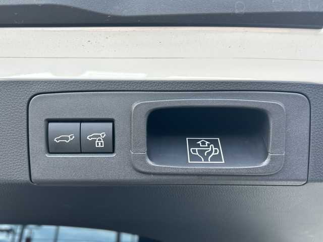 トヨタ クラウン スポーツ Z 長野県 2024(令6)年 1.8万km パールⅡ ・純正メーカーオプションナビゲーション/AM FM Bluetooth/・全方位カメラ/・ビルトインETC2.0/・パノラマルーフ/・プリクラッシュセーフティ/・レーダークルーズコントロール/・レーンキープアシスト/・オートマチックハイビーム/・ブラインドスポットモニター/・純正21インチアルミホイール/・シートヒーター(D/N)/・エアーシート(D/N)/・パワーシート(D/N)/・ステアリングヒーター/・ステアリングリモコン/・パワーバックドア/・デジタルインナーミラー/・LEDヘッドライト/・オートライト/・置くだけ充電/・ウィンカーミラー/・電動格納ミラー/・スマートキー/・エンジンプッシュスタート