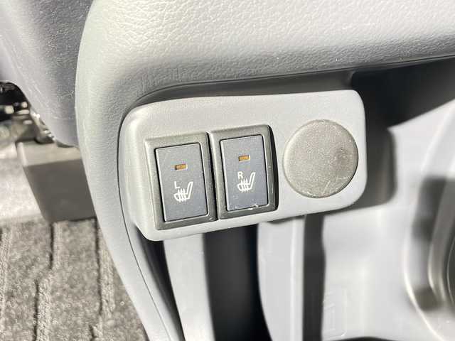 マツダ フレア クロスオーバー XS 沖縄県 2019(令1)年 3万km 緑Ⅱ 県外仕入れ　/禁煙車　/社外ナビ[KXM-W503W]/（フルセグＴＶ　ＣＤ　ＤＶＤ　Ｂｌｕｅｔｏｏｔｈ）　/シートヒーター　/スズキセーフティサポート/・衝突被害軽減ブレーキ/・車線逸脱警報機能/アイドリングストップ　/ステアリングスイッチ　/純正アルミホイール　/純正ドアバイザー/純正フロアマット/スマートキー/HIDヘッドライト/フォグランプ