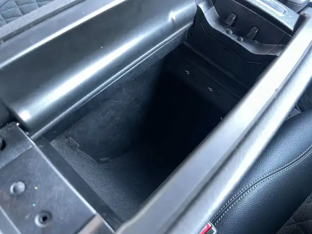 メルセデス・ベンツ ＧＬＢ２００ｄ 山梨県 2020(令2)年 5.4万km マウンテングレー ＯＰ２０インチＡＷ　/ＲＳＰ　/ＭＢＵＸ　/全方位カメラ　/フルセグ　/Ｐシート　/シートヒーター　/置型充電　/電動リアＧ　/ＬＥＤ　/Ａライト　/ＡＣＣ　/ＢＳＡ　/ＬＫＡ　/ステアリングＰ　/スペアキー　/保証書