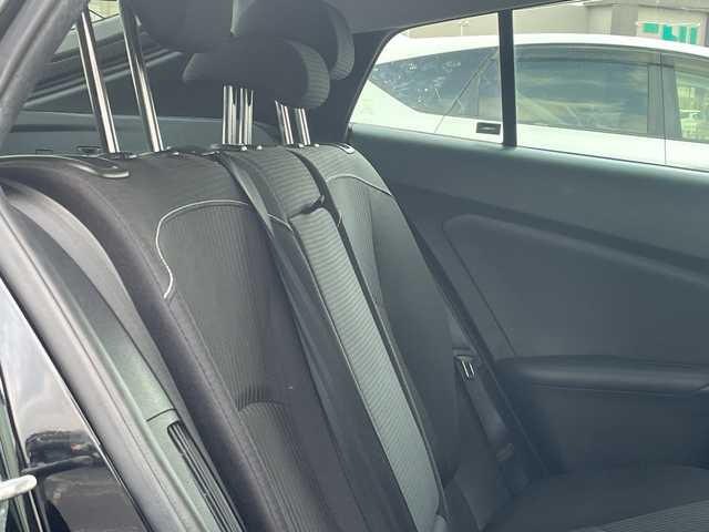 トヨタ プリウス ＰＨＶ S ナビパッケージ 千葉県 2020(令2)年 5.7万km アティチュードブラックマイカ 1オーナーー ソーラーパネルルーフ 11.6型ナビ 全方位カメラ PCS LTA AHB BSM RSA パーキングサポート ふらつき検知 AC100V 2.0ETC ドラレコ クルコン LEDライト/ソーラー充電システム/純正ビルトインETC2.0/プッシュスタート/純正LED/先行車発進告知機能 （TMN）/レーダークルーズコントロール（全車速追従機能付）/オートマチックハイビーム（AHB）/ロードサインアシスト（RSA）/パーキングサポートブレーキ（前後方静止物）/ブラインドスポットモニター（BSM）/リヤクロストラフィックアラート（RCTA）/S-VSC（ステアリング協調車両安定性制御システム）/TRC（トラクションコントロール）/SRSエアバッグ/ハンズフリー/T-Connect