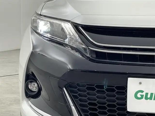 トヨタ ハリアー エレガンス G’s 茨城県 2016(平28)年 5.2万km ホワイトパールクリスタルシャイン 後席モニター　ナビ　バックカメラ　ＥＴＣ　ドライブレコーダー　パワーシート　プッシュスタート　パワーシート　ＬＥＤヘッドライト　オートライト　横滑り防止装置　ＭＴモード付き　電動格納ミラー　禁煙車