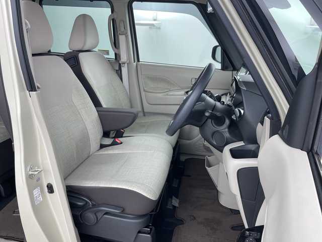 日産 ルークス X 愛知県 2020(令2)年 4.2万km フローズンバニラパール/アッシュブラウンM 禁煙車/純正9インチナビ（MM319D-L）/（CD/DVD/Bluetooth/フルセグTV）/全方位カメラ/ETC２．０/両側パワースライドドア/アイドリングストップ/ドライブレコーダー/オートライト/スマートキー/スペアキー１本/社外フロアマット