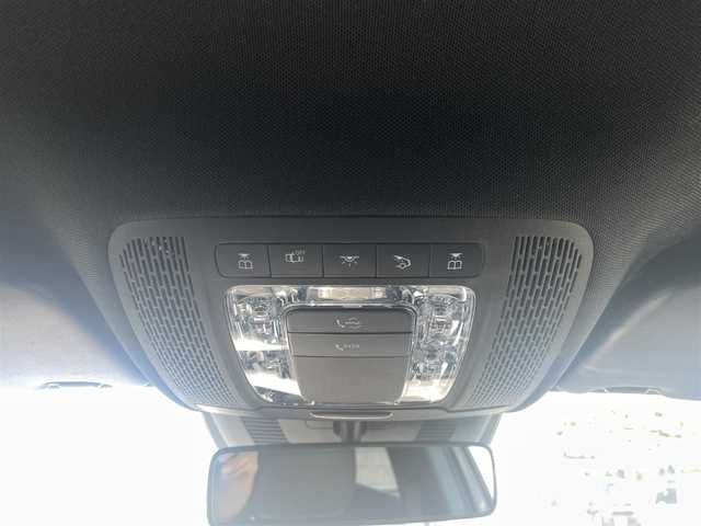 メルセデス・ベンツ Ａ１８０ スタイル 宮崎県 2020(令2)年 2.6万km マウンテングレー 純正ナビゲーション/　AM FM BT TV　USB/バックカメラ/衝突軽減ブレーキ/アダクティブレーンキープアシスト/アダクティブステアリング/ESP/レーダークルーズコントロール/パドルシフト/DN席パワーシート（メモリー機能付き）/DN席シートヒーター/ETC車載器/ブラインドスポットモニター/ウィンカーミラー/フォグランプ/Rrフォグランプ/スマートキー/プッシュスタート/アイドリングストップ/ウィンカーミラー/電動格納ミラー