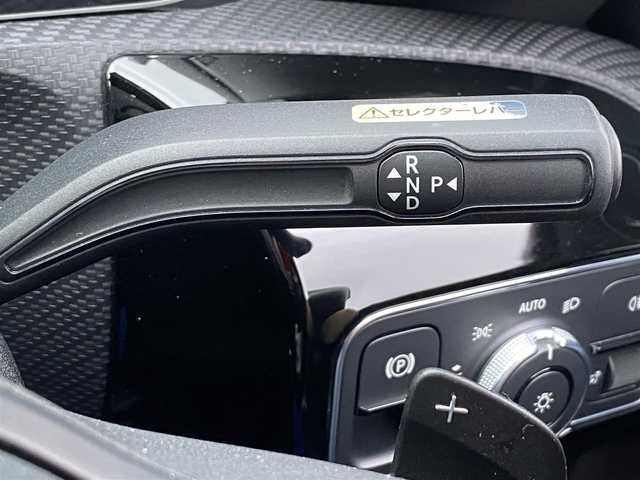 メルセデス・ベンツ Ａ１８０ スタイル 宮崎県 2020(令2)年 2.6万km マウンテングレー 純正ナビゲーション/　AM FM BT TV　USB/バックカメラ/衝突軽減ブレーキ/アダクティブレーンキープアシスト/アダクティブステアリング/ESP/レーダークルーズコントロール/パドルシフト/DN席パワーシート（メモリー機能付き）/DN席シートヒーター/ETC車載器/ブラインドスポットモニター/ウィンカーミラー/フォグランプ/Rrフォグランプ/スマートキー/プッシュスタート/アイドリングストップ/ウィンカーミラー/電動格納ミラー