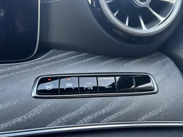 メルセデス・ベンツ ＣＬＳ２２０ｄ スポーツ エクスクルーシブPKG 滋賀県 2019(平31)年 5.1万km カバンサイトブルー エクスクルーシブパッケージ/ムーンルーフ　/ブルメスターサラウンドシステム/12.3インチコックピットディスプレイ/パーキングアシスト　/アダプティブクルーズコントロール　/ビルトインＥＴＣ　/パドルシフト　/前後ドライブレコーダー　/レザーシート/Ｄ＋Ｎ席シートヒーター／エアシート　/後席シートヒーター/Ｄ＋Ｎ席パワーシート/アクティブエマージェンシーストップアシスト/アクティブレーンチェンジアシスト/純正アルミホイール(19インチ)/エアバッグ(W＋サイド)