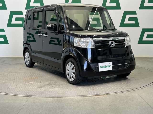 ホンダ Ｎ ＢＯＸ G Lパッケージ 鹿児島県 2016(平28)年 6.8万km クリスタルブラックパール エマージェンシーストップシグナル/シティブレーキアクティブシステム/アイドリングストップ/ECONモード/片側パワースライドドア/純正メモリナビ【VXM-164VFi】/（CD/DVD/フルセグ/Bluetooth/SD/iPod）/バックカメラ/ビルトインETC/社外前方ドライブレコーダー/ステアリングリモコン/チップアップシート/純正LEDヘッドライト/純正フロアマット